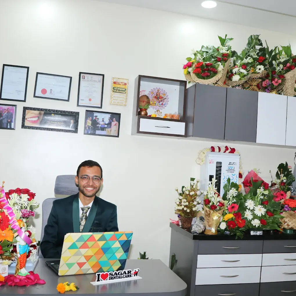 Dr. Pratik Bumb